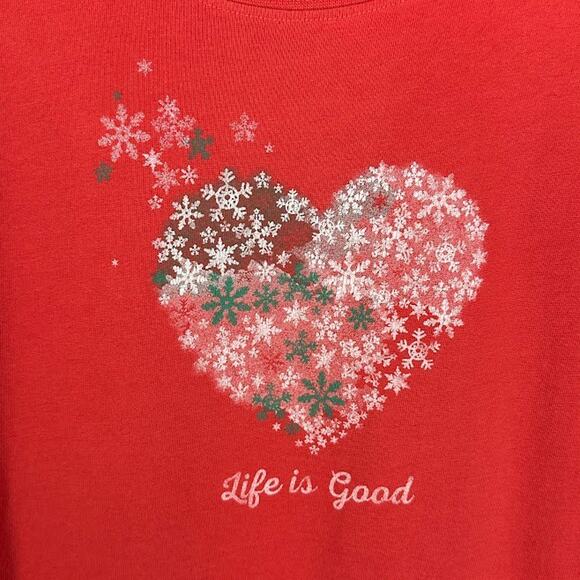 Life Is Good Top Women Large Red Crusher Tee Classic Fit Snowflake Heart Holiday - Picture 4 of 12